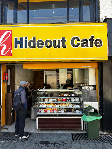 Hide Out Café